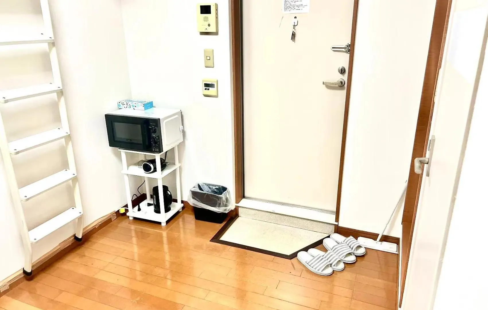 Apartment Shinjuku Sanchome Hana House Tokyo